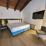 Szálloda Relais Cascina Era 4*