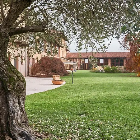 Relais Cascina Era 酒店