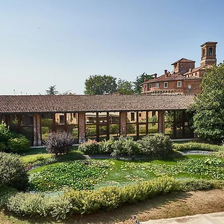 Relais Cascina Era 호텔 4*