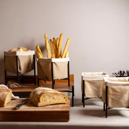 Relais Cascina Era 호텔 산디글리아노