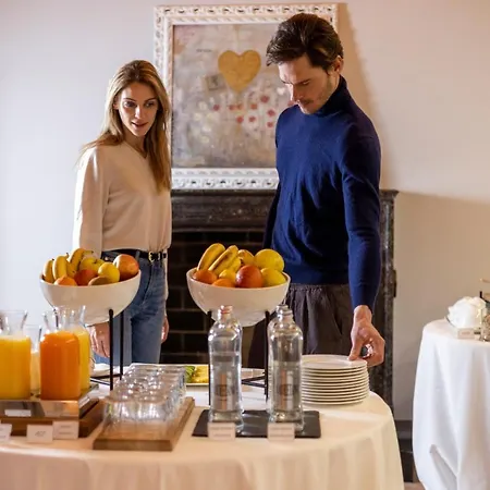 Relais Cascina Era Hotel 4*