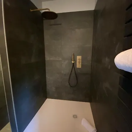 Relais Cascina Era Hotel 4*