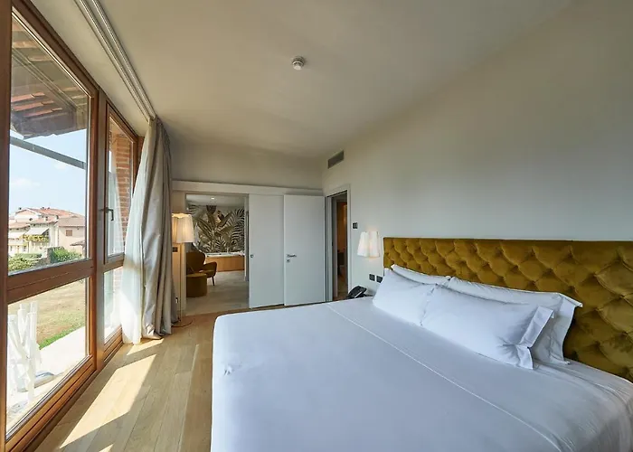 Relais Cascina Era 4*