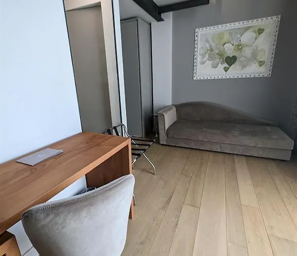 Relais Cascina Era 4*