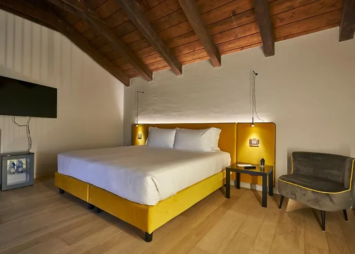 Relais Cascina Era 4* 산디글리아노