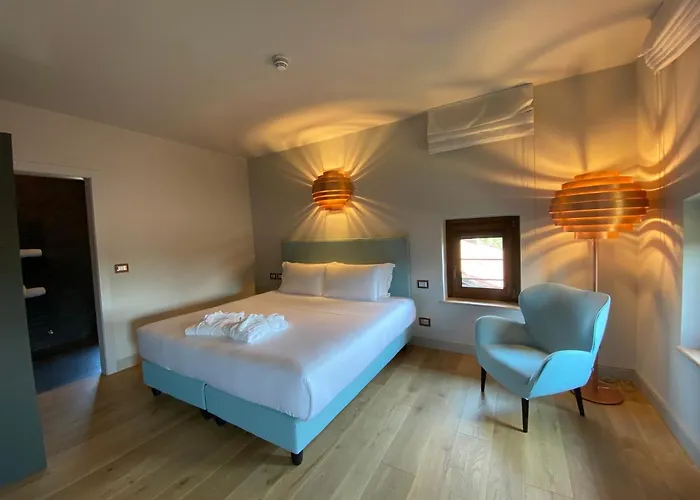Relais Cascina Era 호텔 산디글리아노